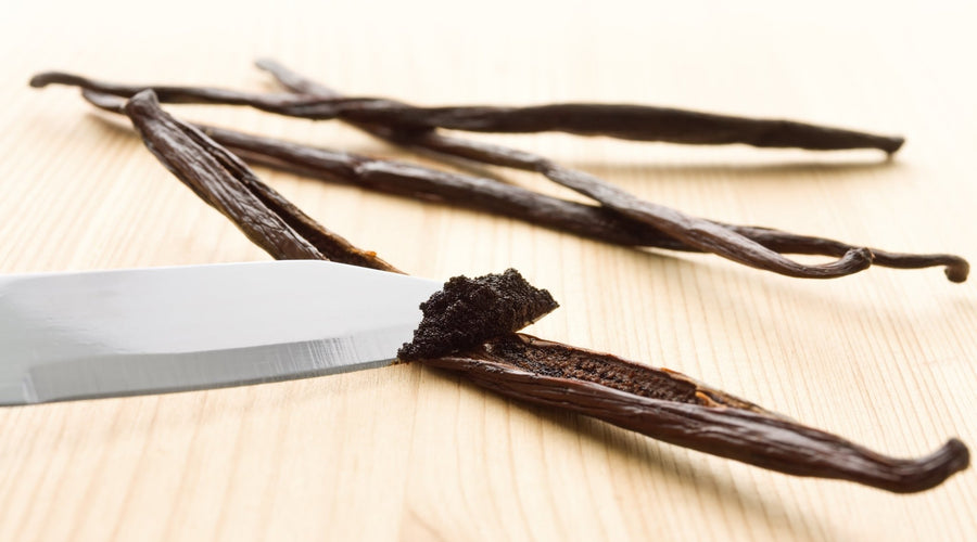 How to slice a vanilla bean?